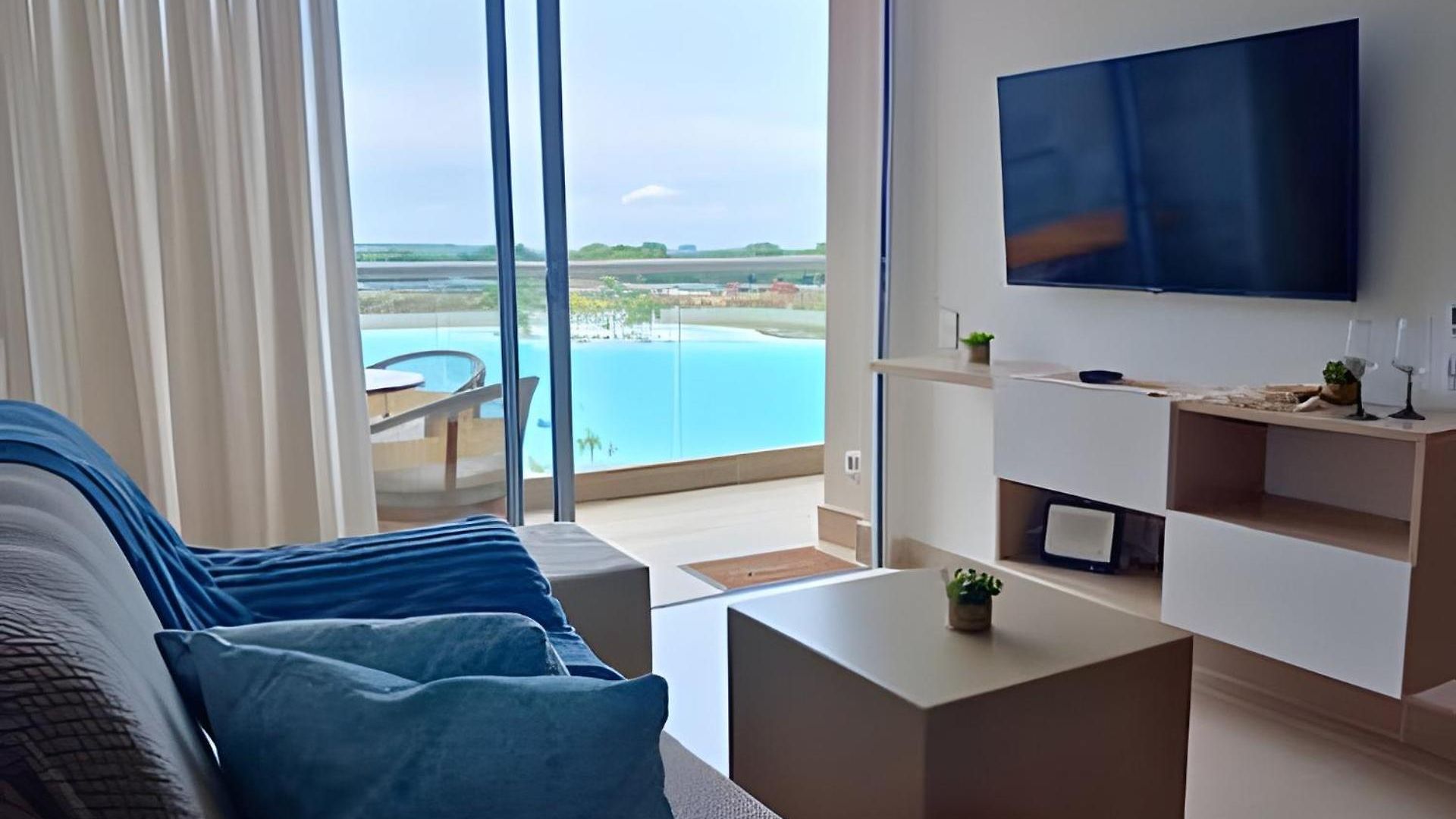 Tu Oasis En Baia Kristal – Relajo, Vista Y Confort Cartagena