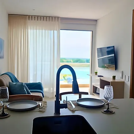 Tu Oasis En Baia Kristal – Relajo, Vista Y Confort Сasa de vacaciones